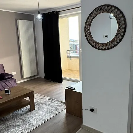Appartement View In Coresi *