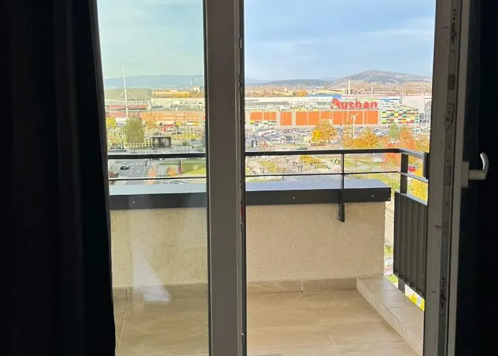 Apartman View In Coresi *