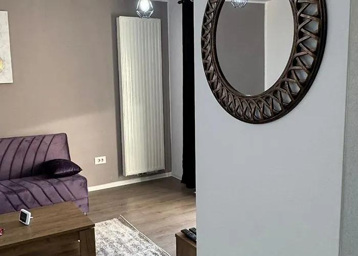 Apartman View In Coresi *